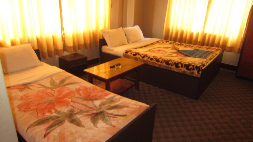 Hotel Aagaman Katmandú Habitación foto